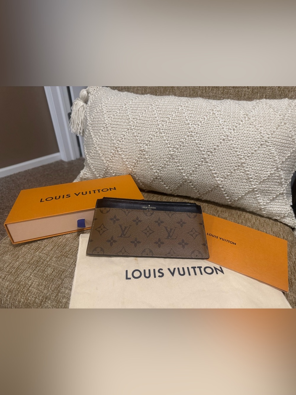 ⭐️ LV Louis Vuitton Slim Purse Wallet Reverse Monogram M80390 ⭐️